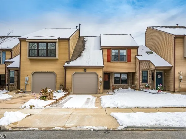 4 Deborah CT, Robbinsville Twp., NJ 08691