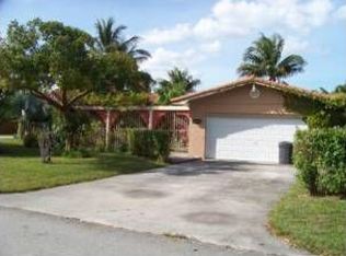 10301 SW 121st St, Miami, FL 33176