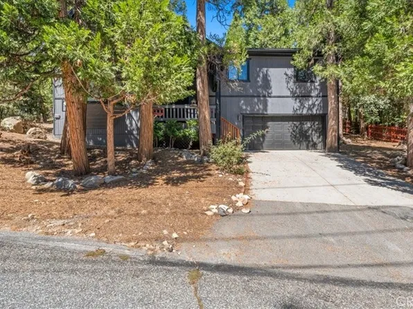 610 Pioneer Rd, Lake Arrowhead, CA 92352