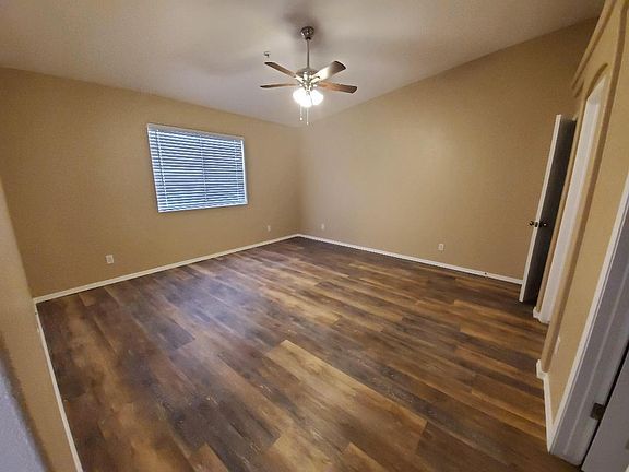 5th image of 1340 Wapati Dr