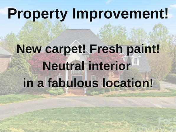 3704 8th Street Pl NW, Hickory, NC 28601
