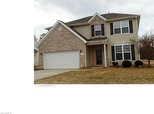 3833 Raintree Dr, Greensboro, NC 27407
