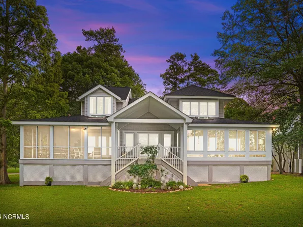 310 Sunnyside Drive N, Washington, NC 27889