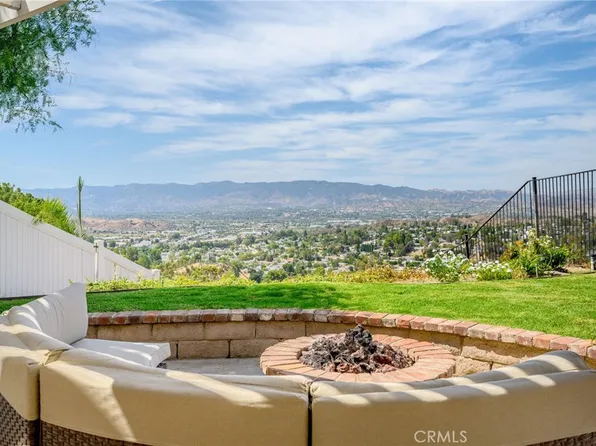 27403 Garza Dr, Santa Clarita, CA 91350
