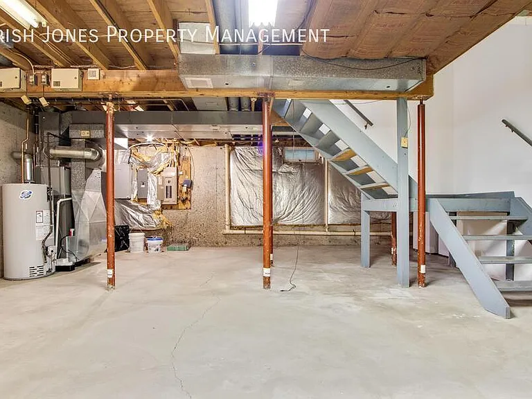 3884 Mapleton Rd #LEFT — Photo 19