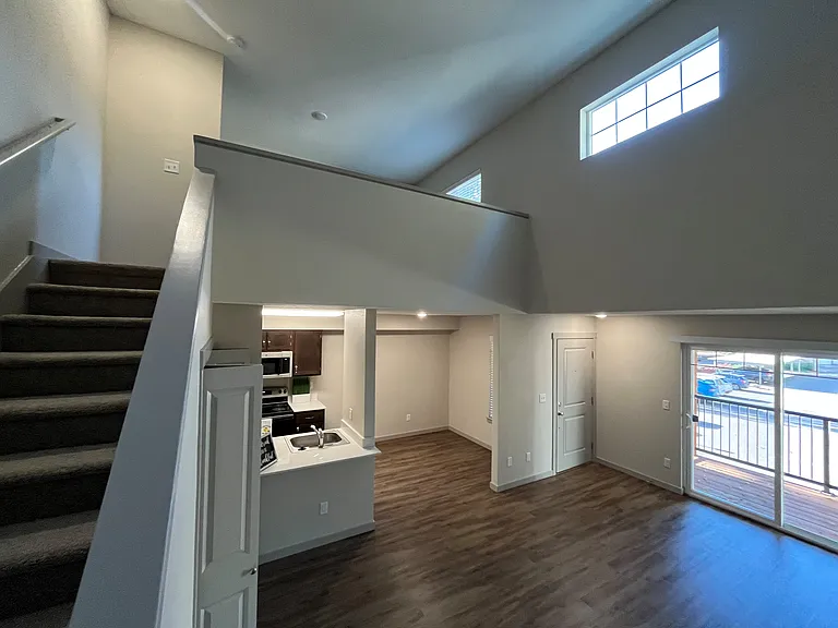 Commons at Redwood Creek — Photo 40
