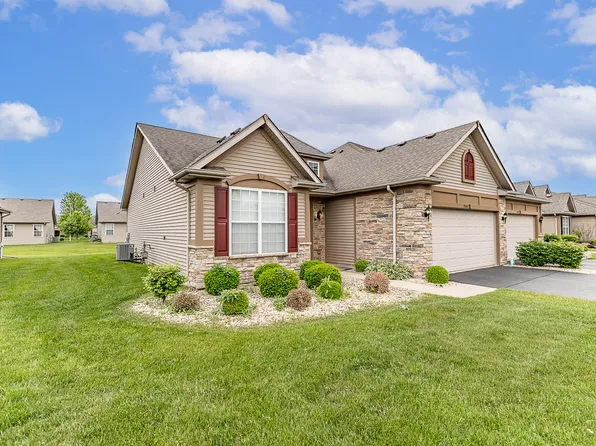 966 Portrait Pl, Dyer, IN 46311