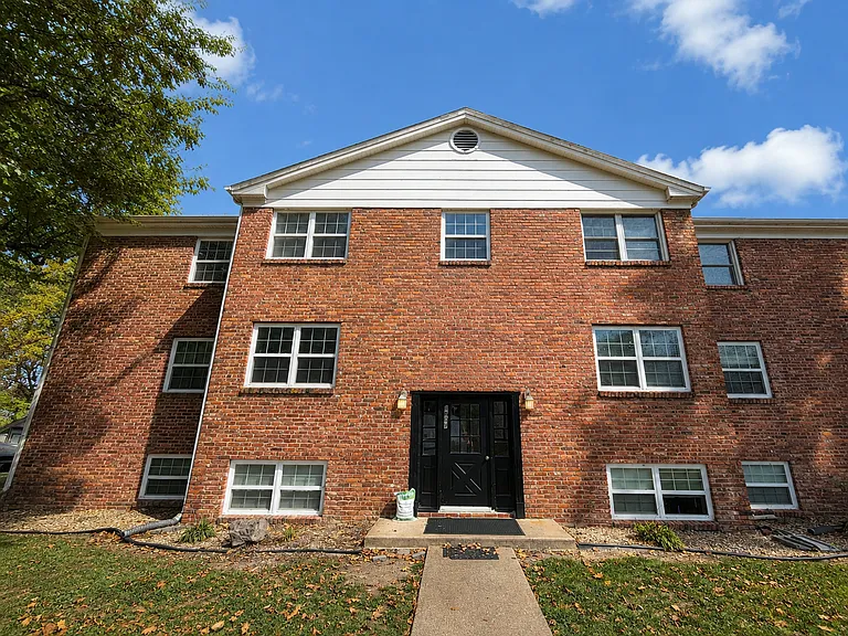 1803 Grand Ave #124-E-& — Photo 1
