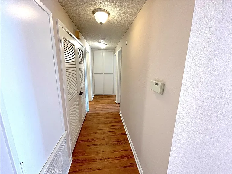 2563 Plaza Del Amo — Photo 8