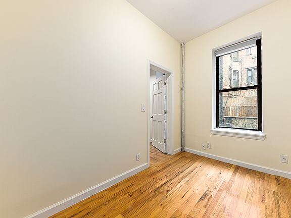 4th image of 345 E 12th St APT 12