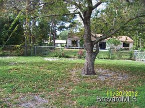 5th image of 1394 Vandalia Ave SE