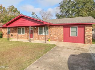 11096 Klein Rd, Gulfport, MS 39503
