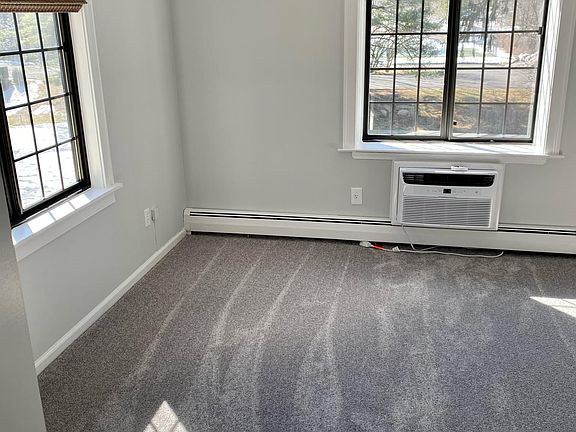 2nd image of 46 Foxwood Dr