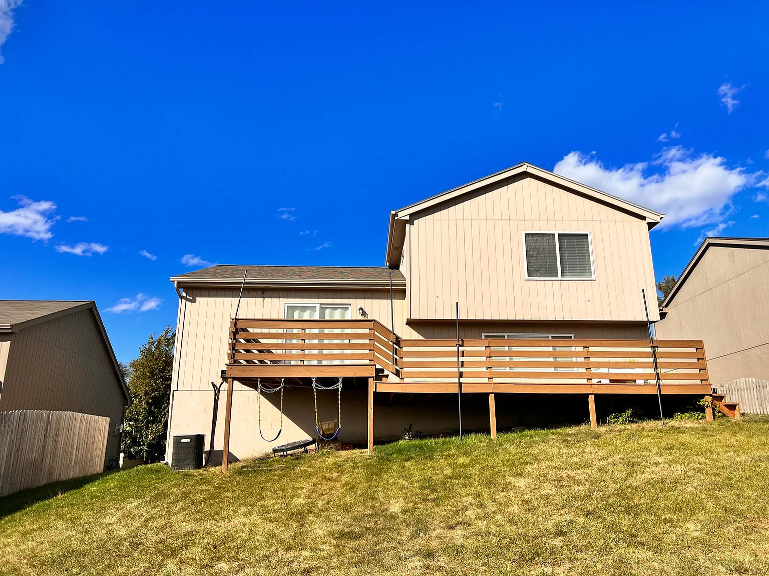 7413 Potter St — Photo 3