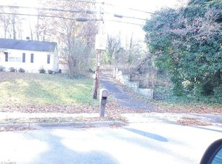 3714 Old Vineyard Rd, Winston Salem, NC 27104