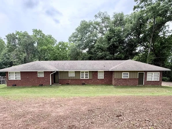 205 S Franklin Dr, Troy, AL 36081