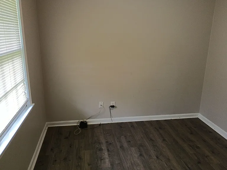 965 Rushmeade Rd — Photo 3