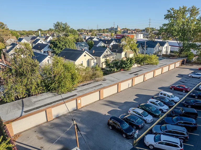 Off Street Parking and Garage Avail