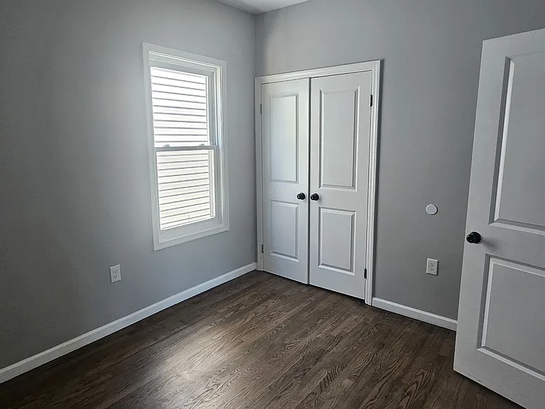 83 Sheppard Ave #3 — Photo 6