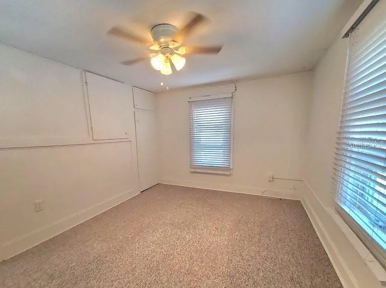 457 W Marion Ave #B — Photo 8