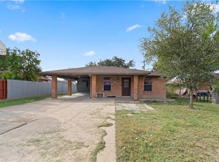 924 Greenlawn St, Mission, TX 78572