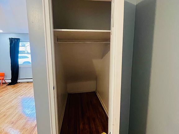 4th image of 236 Stuyvesant Ave APT 4