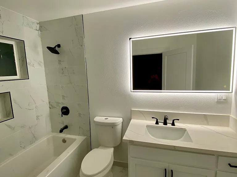 202 S Ditman Ave — Photo 20