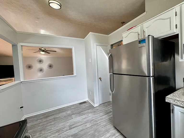 9526 Colegate Way — Photo 18