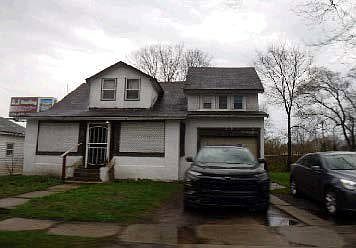 1st image of 1610 Robinson St