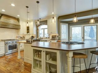 901 Easy St, Lawrence, KS 66049