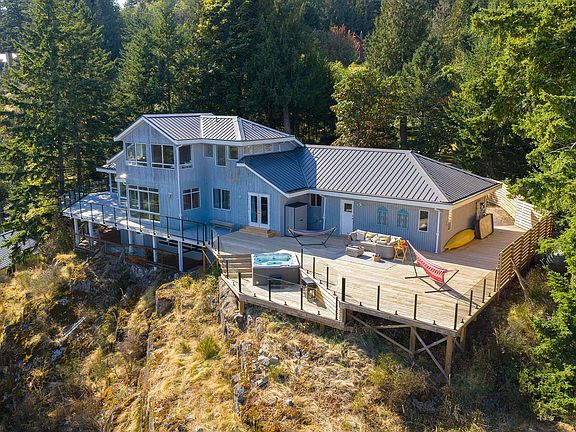 2nd image of 252 Jason Rd