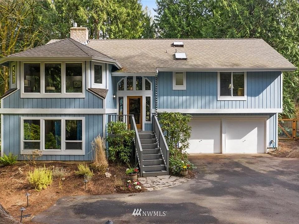 1st image of 2112 207th Ave SE