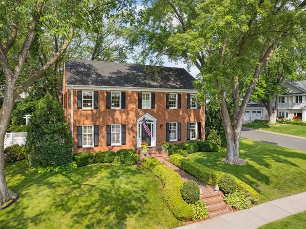 5600 Park Pl, Edina, MN 55424