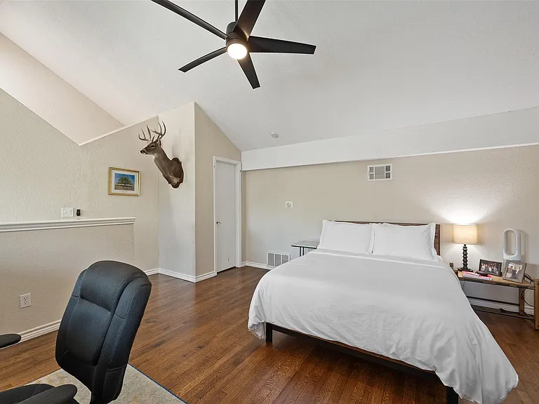 1500 Woodlawn Blvd #304 — Photo 24
