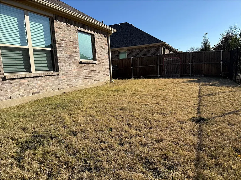 8089 Rabbit Dr — Photo 6
