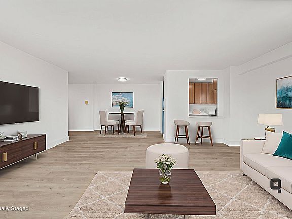 2nd image of 971 Jerome St APT 8D