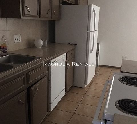 4th image of 804 Toronto Ave APT 101