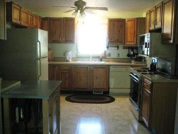 2nd image of 6219 Ravenna Rd