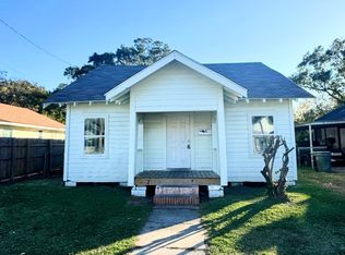 160 E Elgie St, Beaumont, TX 77705