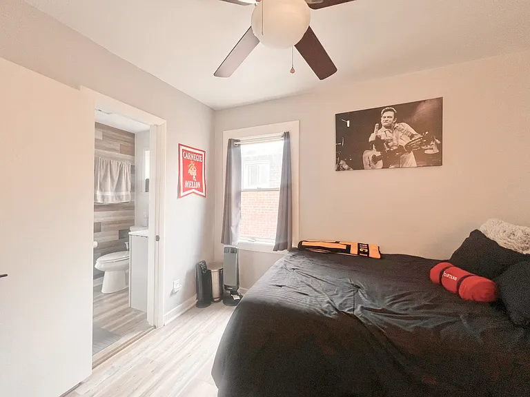 5737 Hobart St #5 — Photo 17