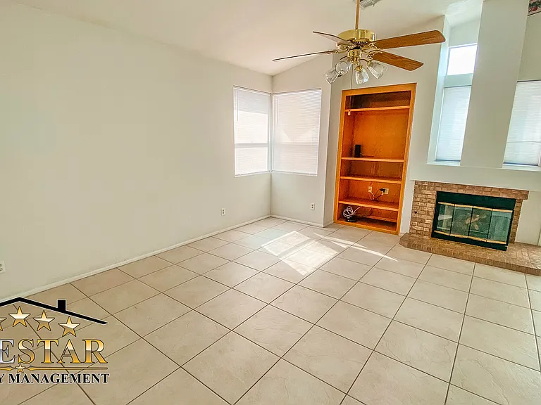 8501 Tamworth St — Photo 12