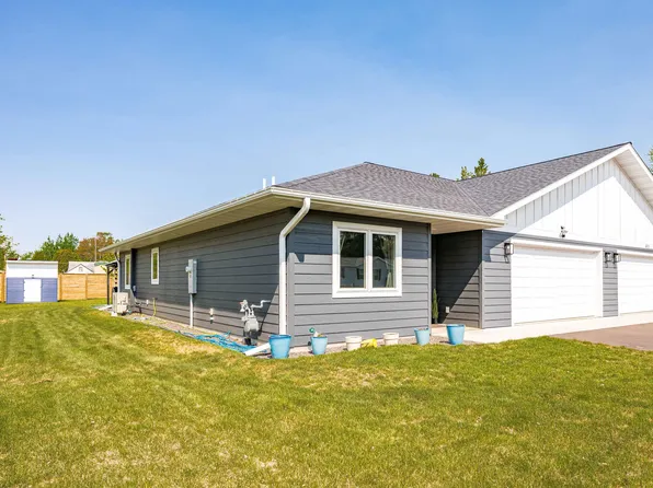 609 Adams St, Cloquet, MN 55720