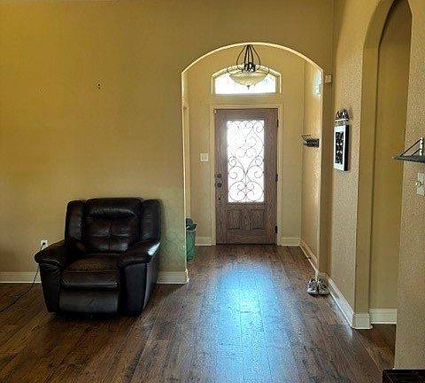 3rd image of 209 Newcastle St