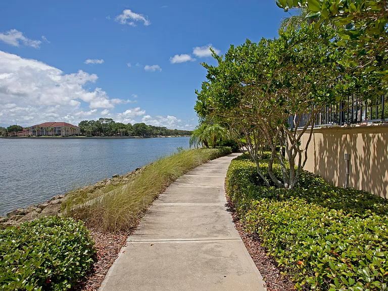 102 Yacht Harbor Dr #468 — Photo 50