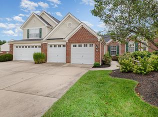 2085 Divot Dr, Burlington, KY 41005