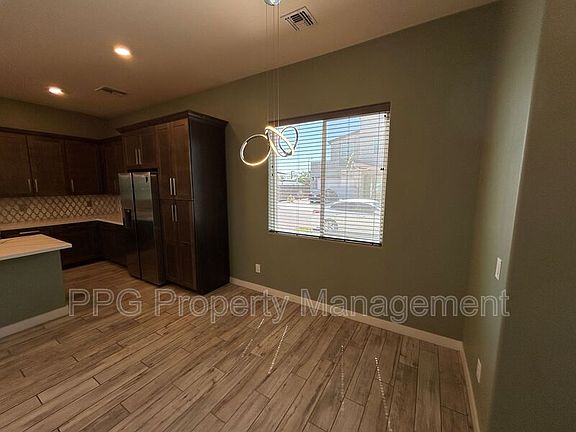 4th image of 15965 N 74th Ln