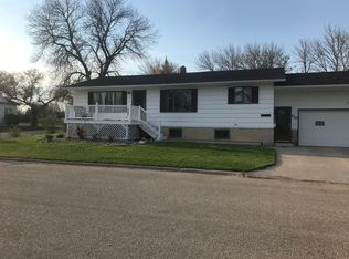 710 K Ave, Eureka, SD 57437