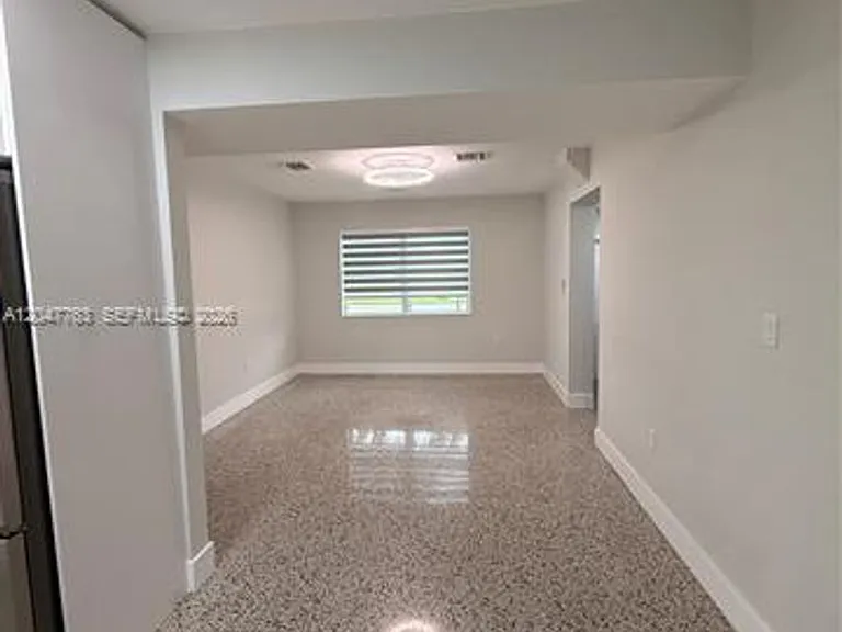 10555 SW 32nd St #10555 — Photo 11