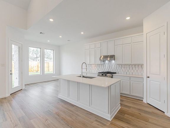 4th image of 21803 Echo Bay Ct