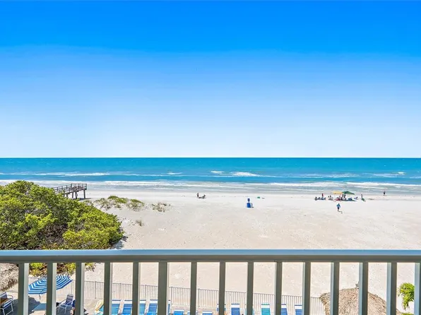 17500 Gulf Blvd APT 303, Redington Shores, FL 33708